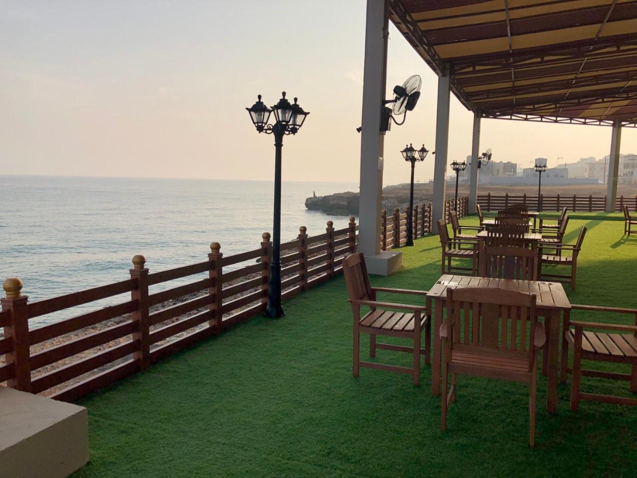 Sur Bandar Al Ayjah Hotel Apartments Exterior photo