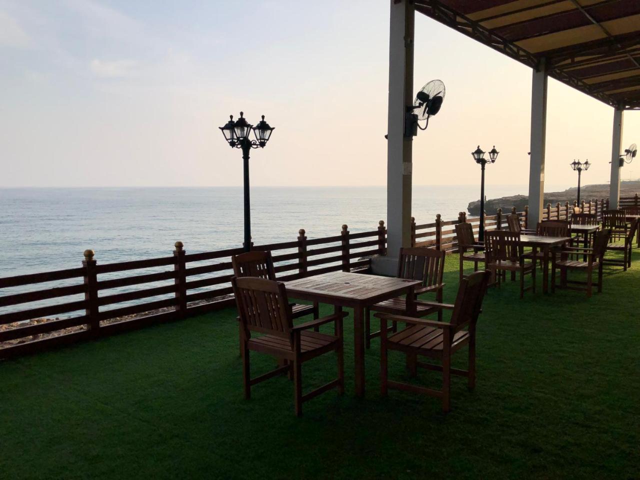 Sur Bandar Al Ayjah Hotel Apartments Exterior photo